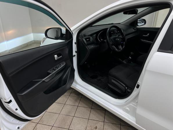 Kia Rio III с пробегом 2015 года, цена 799 000 рублей, 182000 км, седан, Автокод Объявления