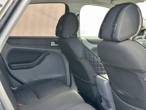 Ford Focus II Рестайлинг с пробегом 2011 года, цена 585 000 рублей, 253583 км, хэтчбек, Автокод Объявления