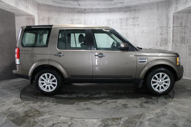 Land Rover Discovery IV с пробегом 2010 года, цена 1 625 000 рублей, 214671 км, внедорожник, Автокод Объявления