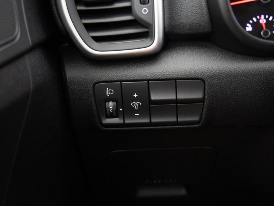 Kia Sportage IV Рестайлинг Санкт-Петербург  - изображение 17