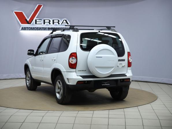 Chevrolet Niva I Рестайлинг с пробегом 2016 года, цена 610 000 рублей, 150001 км, внедорожник, Автокод Объявления