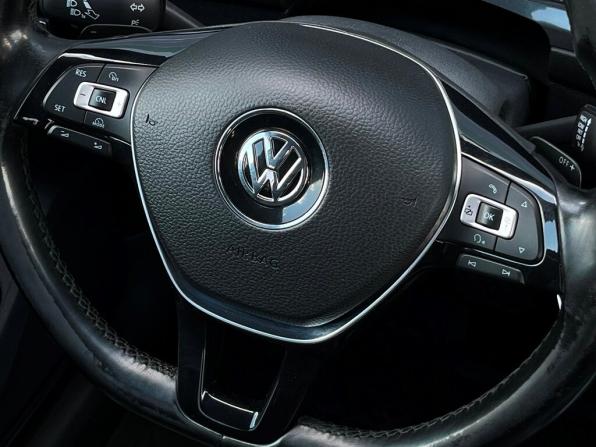 Volkswagen Tiguan II с пробегом 2017 года, цена 1 498 800 рублей, 219735 км, внедорожник, Автокод Объявления