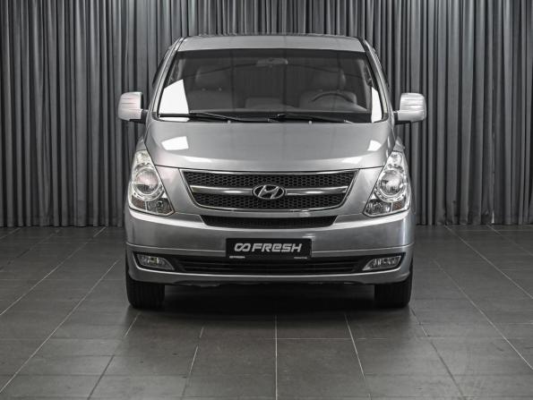 Hyundai Grand Starex I с пробегом 2011 года, цена 1 599 000 рублей, 175381 км, минивэн, Автокод Объявления