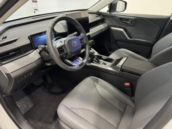 Toyota RAV4 VI (XA60) с пробегом 2025 года, цена 4 270 000 рублей, 50 км, внедорожник, Автокод Объявления