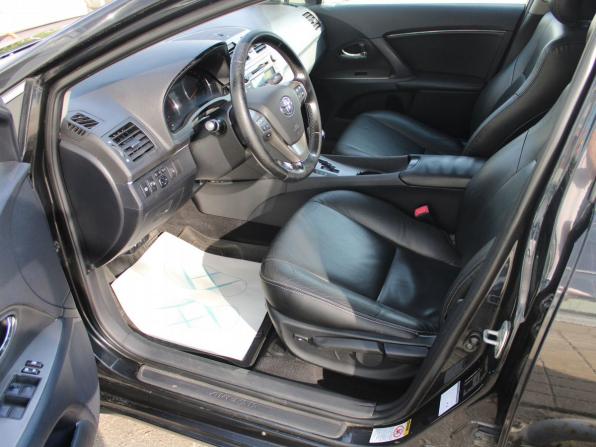 Toyota Avensis III с пробегом 2011 года, цена 965 000 рублей, 178612 км, седан, Автокод Объявления