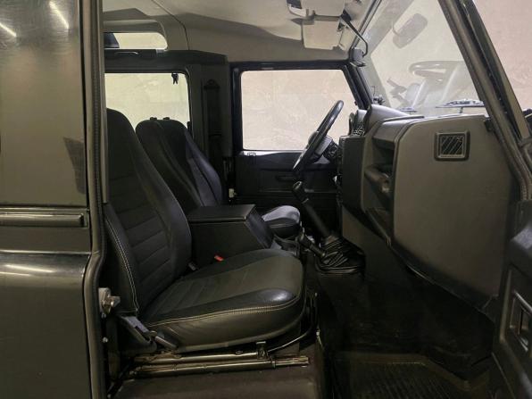 Land Rover Defender I Рестайлинг с пробегом 2007 года, цена 1 999 000 рублей, 97952 км, внедорожник, Автокод Объявления