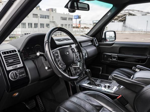 Land Rover Range Rover III Рестайлинг 2 с пробегом 2011 года, цена 2 450 000 рублей, 266666 км, внедорожник, Автокод Объявления