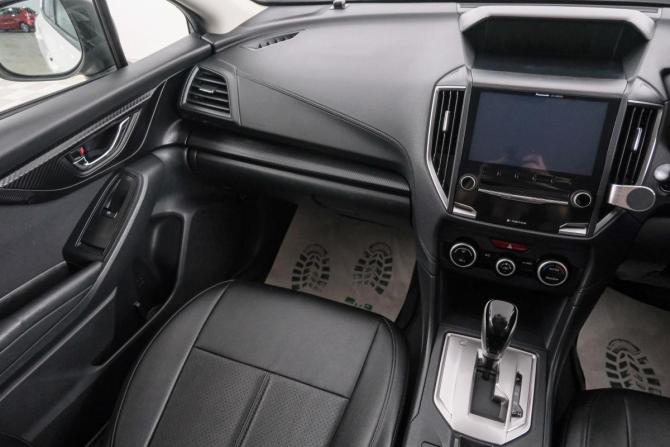 Subaru Impreza V с пробегом 2017 года, цена 1 399 000 рублей, 99700 км, хэтчбек, Автокод Объявления
