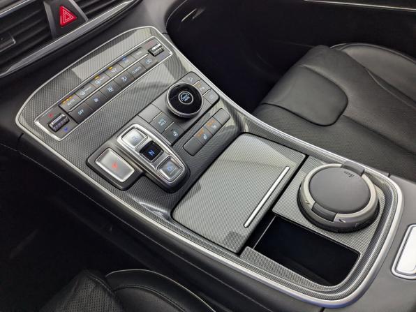 Hyundai Santa Fe IV Рестайлинг с пробегом 2022 года, цена 3 370 000 рублей, 105466 км, внедорожник, Автокод Объявления