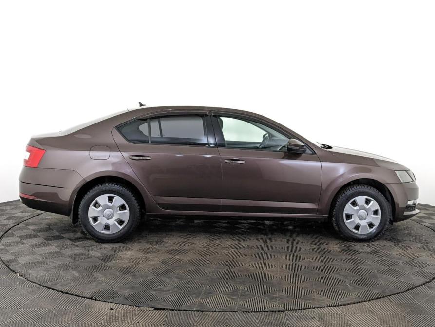 Skoda Octavia III (A7) Рестайлинг Москва  - изображение 4