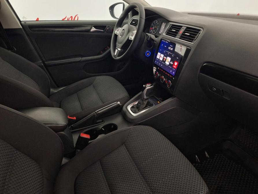 Volkswagen Jetta VI Псков  - изображение 12