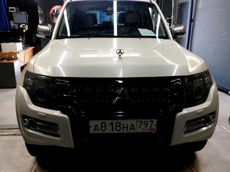 Mitsubishi Pajero IV Рестайлинг 2 Москва  - изображение 24