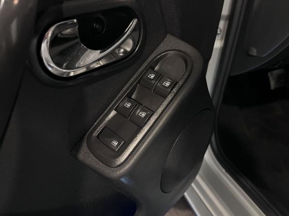 Renault Duster I Рестайлинг с пробегом 2016 года, цена 1 326 000 рублей, 154000 км, внедорожник, Автокод Объявления