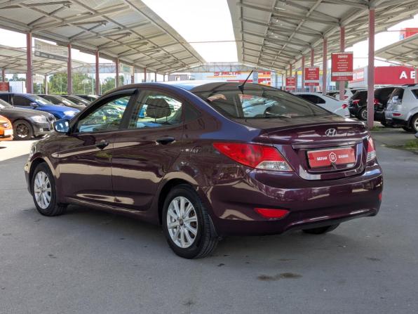 Hyundai Solaris I с пробегом 2011 года, цена 648 900 рублей, 206000 км, седан, Автокод Объявления