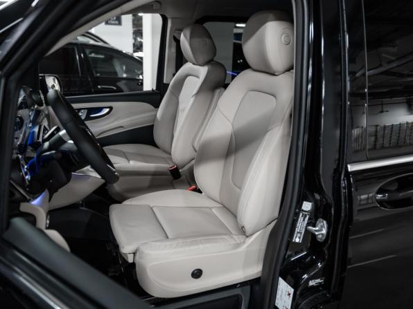 Новый Mercedes-Benz V-Класс III (W447) Рестайлинг 2 2025 года, цена 17 650 000 рублей, минивэн, Автокод Объявления