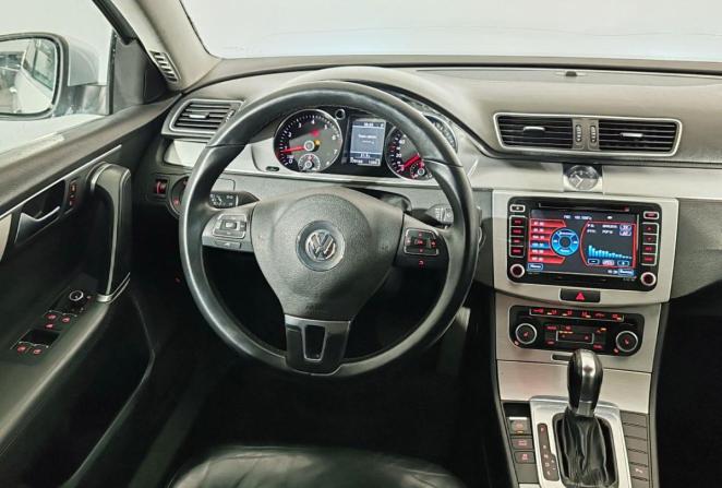 Volkswagen Passat B7 с пробегом 2011 года, цена 930 000 рублей, 179135 км, седан, Автокод Объявления