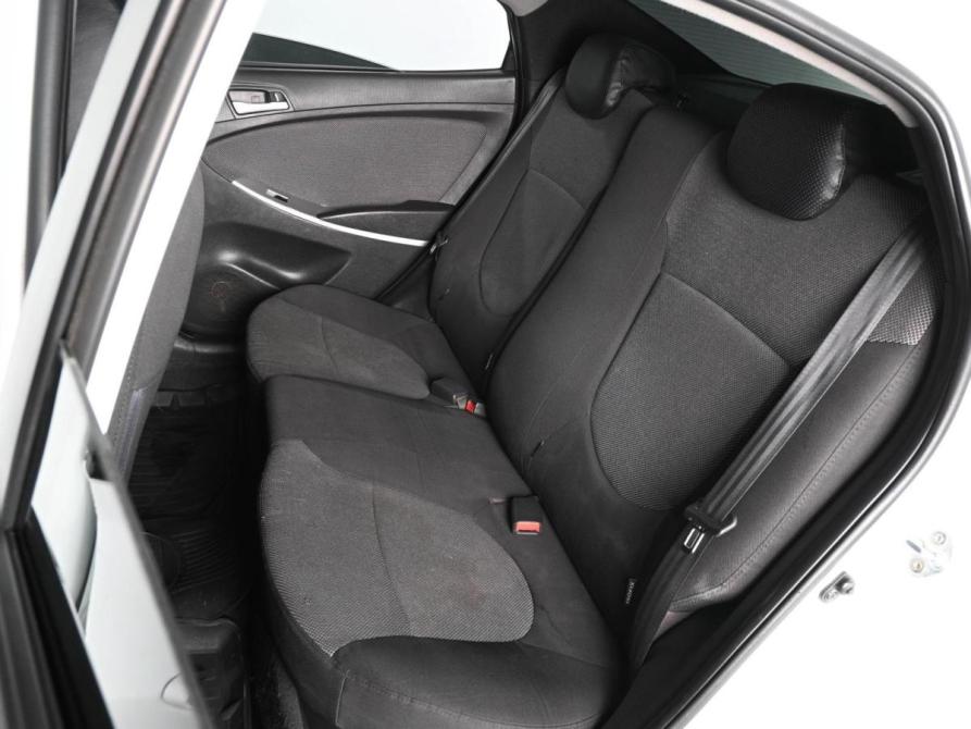 Hyundai Solaris I Ростов-на-Дону  - изображение 9