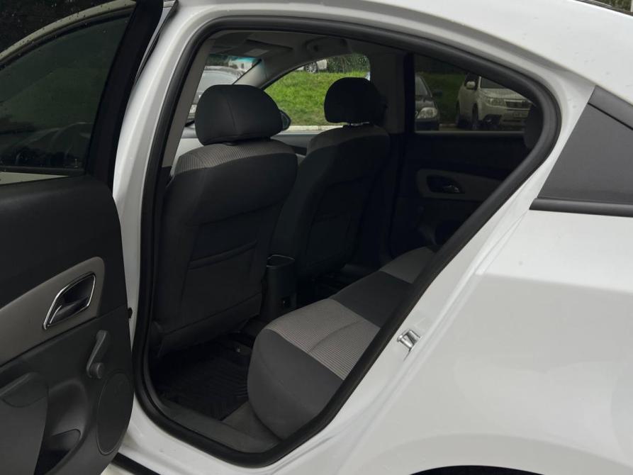 Chevrolet Cruze I Нефтекамск  - изображение 8