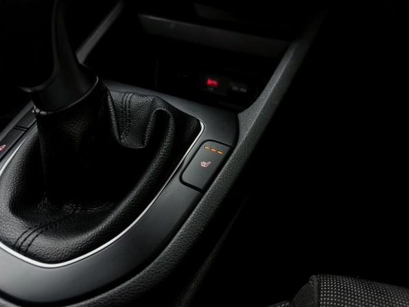 Kia Cerato IV Рестайлинг с пробегом 2022 года, цена 2 300 000 рублей, 71800 км, седан, Автокод Объявления