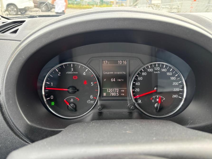 Nissan X-Trail II Рестайлинг Санкт-Петербург  - изображение 10
