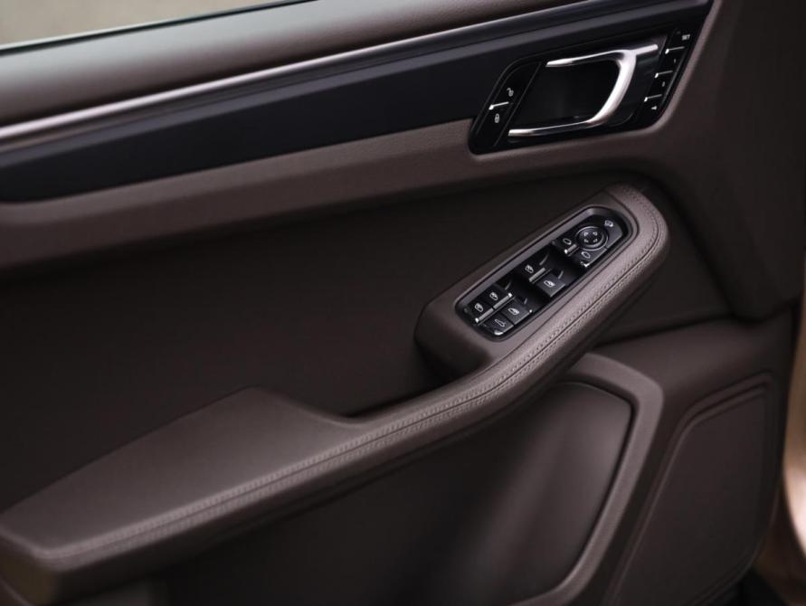 Porsche Macan I Санкт-Петербург  - изображение 23