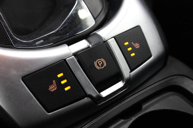 Opel Antara I Рестайлинг с пробегом 2012 года, цена 1 149 000 рублей, 148381 км, внедорожник, Автокод Объявления