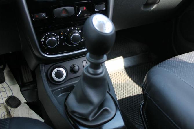 Renault Duster I с пробегом 2012 года, цена 1 095 000 рублей, 77000 км, внедорожник, Автокод Объявления