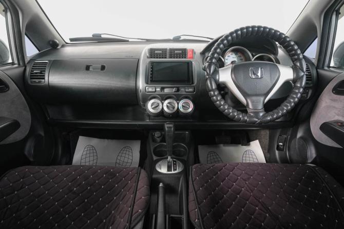 Honda Fit I с пробегом 2005 года, цена 559 000 рублей, 374000 км, хэтчбек, Автокод Объявления