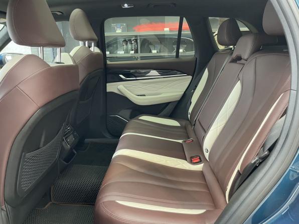 Geely Monjaro I с пробегом 2023 года, цена 3 099 000 рублей, 53000 км, внедорожник, Автокод Объявления
