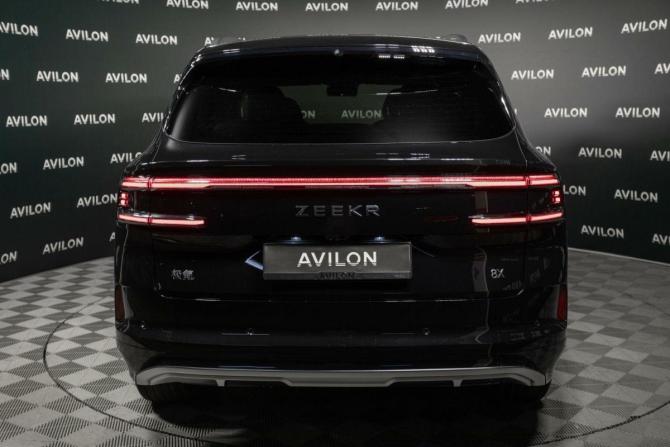 Новый Zeekr 8X 2026 года, цена 12 898 325 рублей, внедорожник, Автокод Объявления