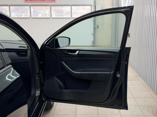 Skoda Rapid II с пробегом 2020 года, цена 1 350 000 рублей, 159074 км, лифтбек, Автокод Объявления