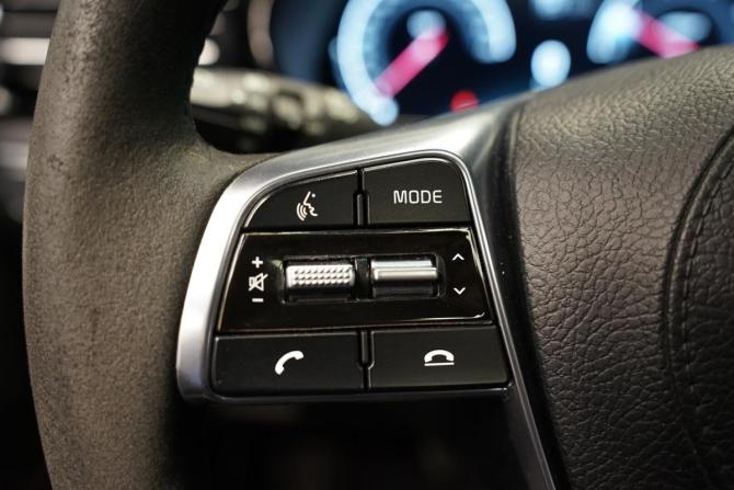Kia Mohave I Рестайлинг 2 с пробегом 2023 года, цена 5 890 000 рублей, 53000 км, внедорожник, Автокод Объявления