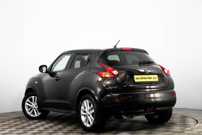 Nissan Juke I с пробегом 2012 года, цена 1 049 000 рублей, 88000 км, внедорожник, Автокод Объявления