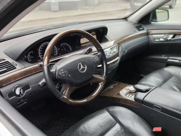 Mercedes-Benz S-Класс V (W221) Рестайлинг с пробегом 2012 года, цена 1 489 000 рублей, 233415 км, седан, Автокод Объявления