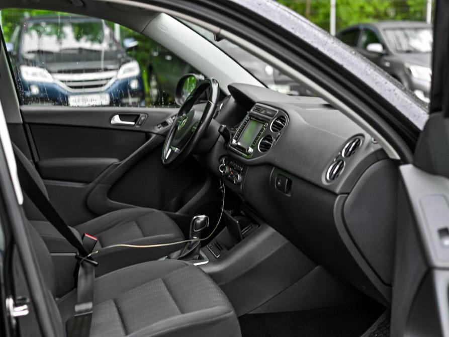 Volkswagen Tiguan I Рестайлинг Санкт-Петербург  - изображение 13