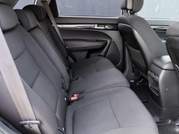 Kia Sorento II Рестайлинг с пробегом 2017 года, цена 1 844 000 рублей, 215345 км, внедорожник, Автокод Объявления
