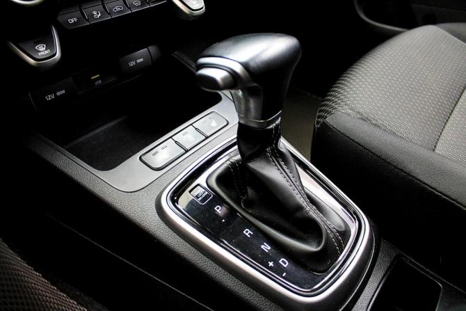 Kia Rio IV Рестайлинг с пробегом 2020 года, цена 1 699 000 рублей, 112000 км, седан, Автокод Объявления