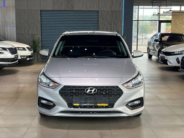 Hyundai Solaris II с пробегом 2019 года, цена 1 585 000 рублей, 72300 км, седан, Автокод Объявления