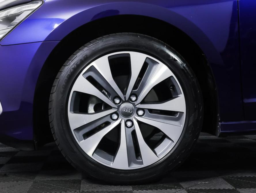 Audi A3 IV (8Y) Москва  - изображение 23