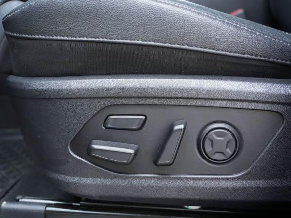 Kia Sorento IV с пробегом 2022 года, цена 4 200 000 рублей, 34065 км, внедорожник, Автокод Объявления