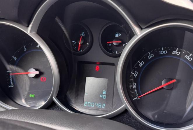 Chevrolet Cruze I Рестайлинг с пробегом 2014 года, цена 690 000 рублей, 200481 км, седан, Автокод Объявления