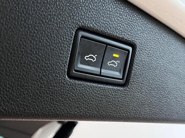 Volkswagen Tiguan II с пробегом 2019 года, цена 2 990 000 рублей, 129306 км, внедорожник, Автокод Объявления
