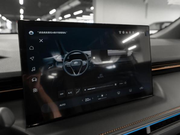 Toyota Frontlander с пробегом 2026 года, цена 3 900 000 рублей, 326 км, внедорожник, Автокод Объявления