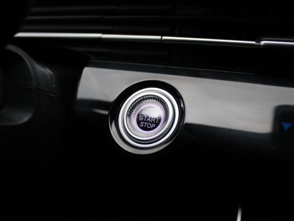Omoda C5 I с пробегом 2023 года, цена 1 849 000 рублей, 62155 км, внедорожник, Автокод Объявления