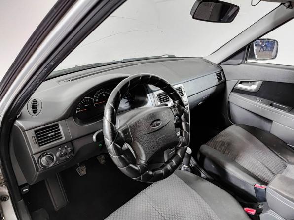 Lada (ВАЗ) Priora I с пробегом 2012 года, цена 185 000 рублей, 206163 км, хэтчбек, Автокод Объявления