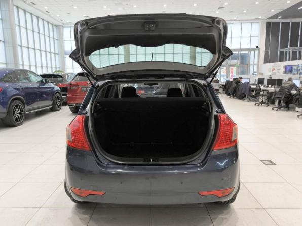 Kia Ceed I Рестайлинг с пробегом 2010 года, цена 920 000 рублей, 98224 км, хэтчбек, Автокод Объявления