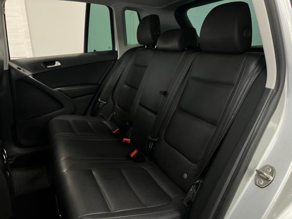 Volkswagen Tiguan I Рестайлинг с пробегом 2016 года, цена 1 350 000 рублей, 174000 км, внедорожник, Автокод Объявления