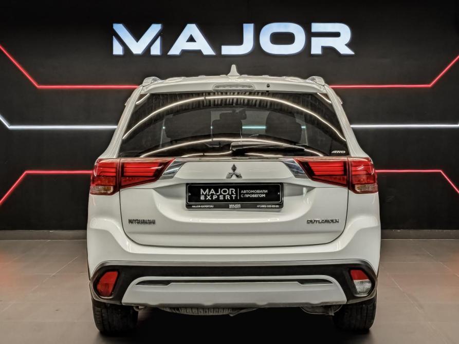 Mitsubishi Outlander III Рестайлинг 3 Москва  - изображение 6