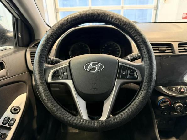 Hyundai Solaris I Рестайлинг с пробегом 2014 года, цена 720 000 рублей, 223011 км, седан, Автокод Объявления