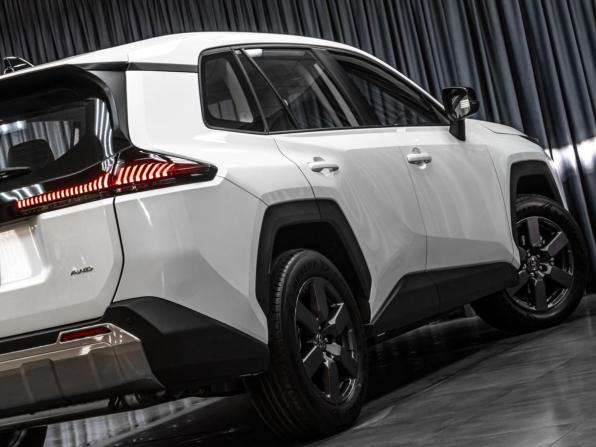 Toyota RAV4 VI (XA60) с пробегом 2026 года, цена 4 999 000 рублей, 34 км, внедорожник, Автокод Объявления